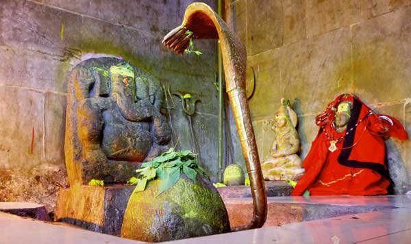 Inside the temple of Rudranath