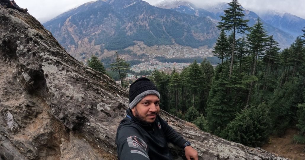 Bada Patthar AKA lion king rock Trek Manali