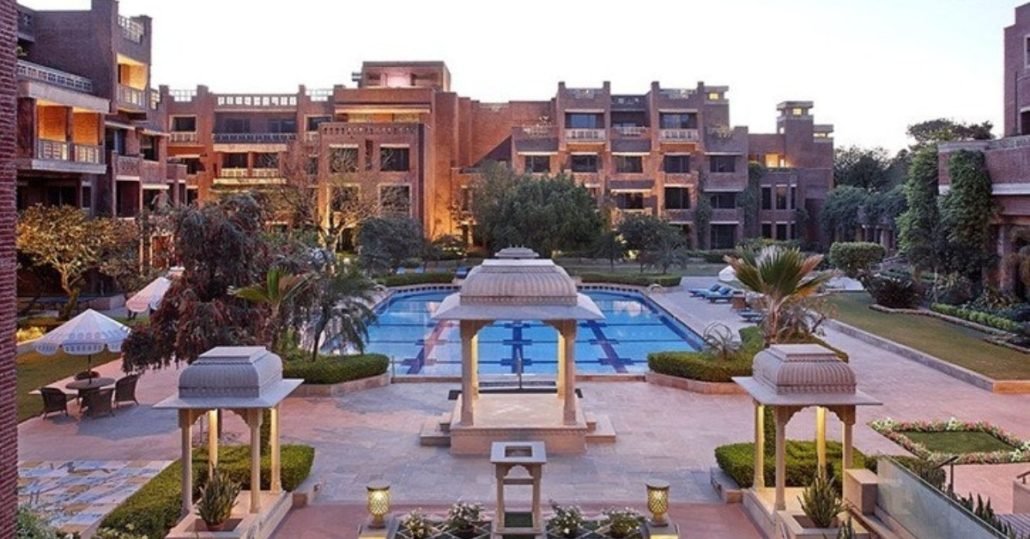 ITC Rajputana - pre-wedding photoshoot in Jaipur