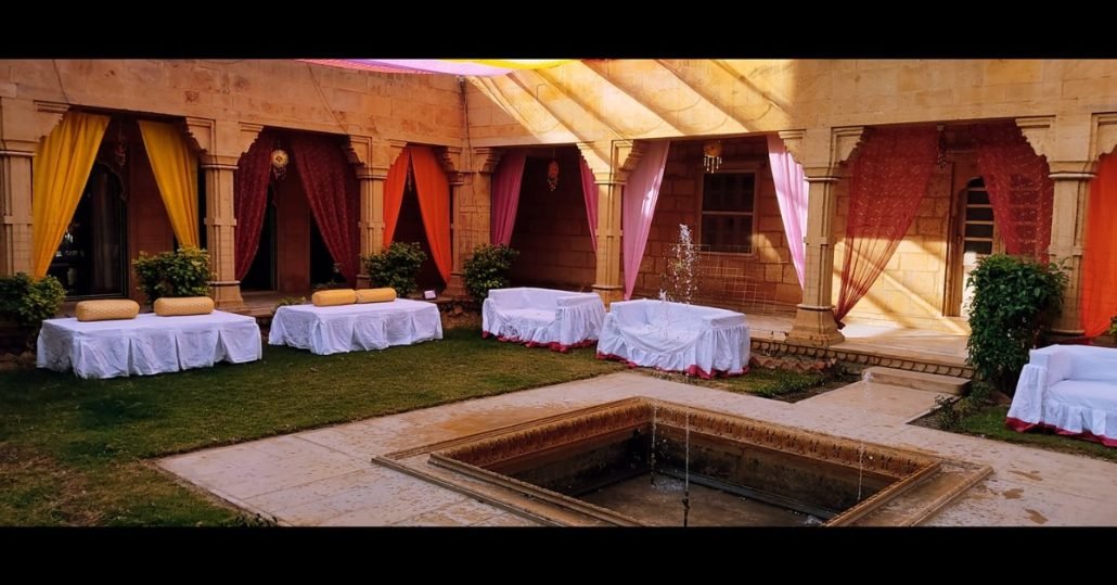 Jawahar Niwas Palace Jaisalmer Hotel.jpg