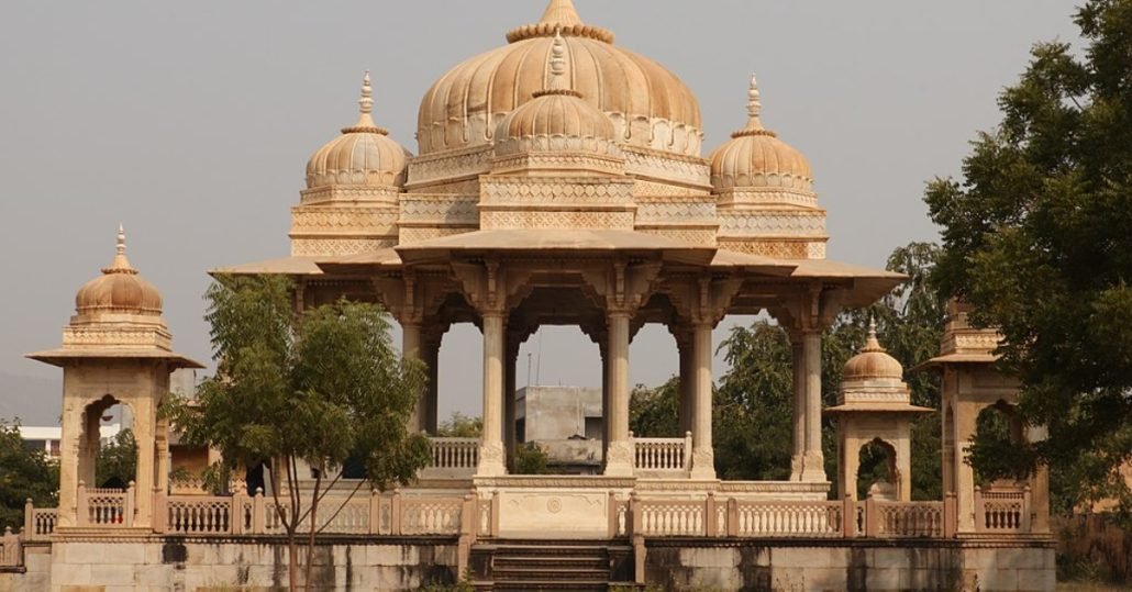 Maharaniyon Ki Chhatriyan - Pre-wedding Photoshoot locations in Jaipur