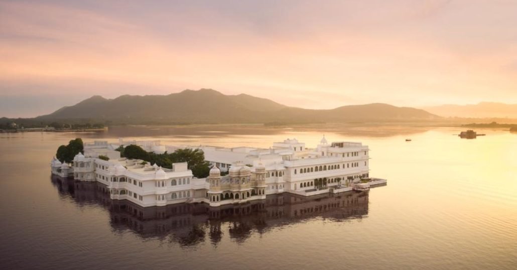 Udaipur wedding venues - lake Palace