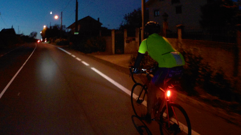 night ride bicycle